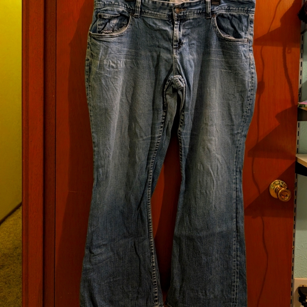 Maurice Jeans